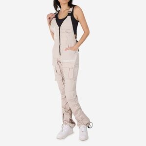 NWT Women’s Smoke Rise Stacked Cargo Overalls